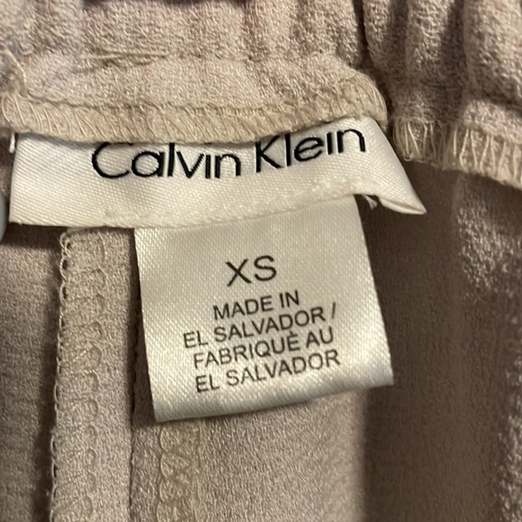 Lightweight slouch pants - Picture 5 of 6